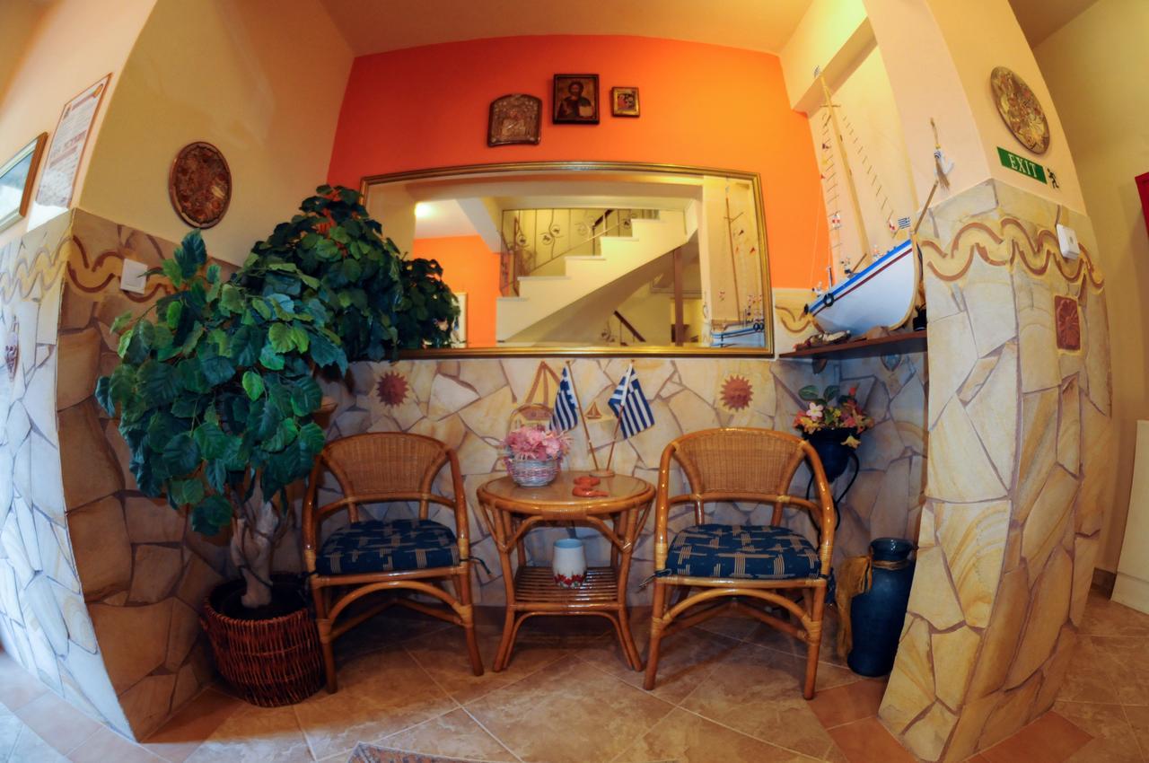 פפקי Nefeli Rooms מראה חיצוני תמונה